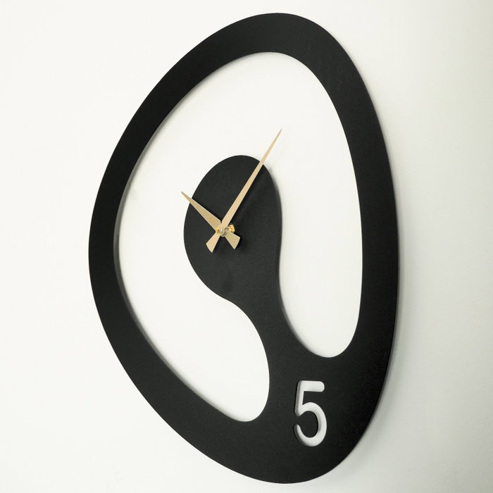 Wallity Amorph Metal Wall Clock - APS104 Negro y Oro
